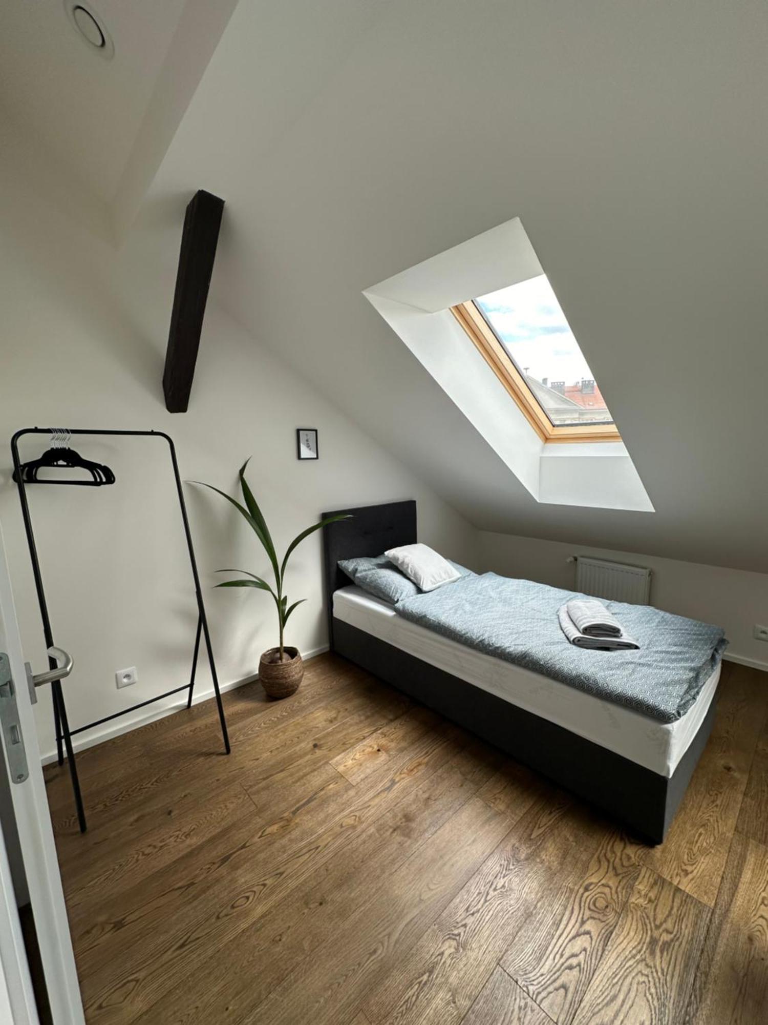 Loft Apartments ปราก ภายนอก รูปภาพ